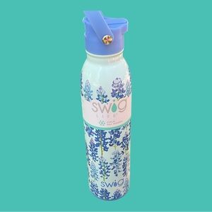 Bluebonnet Flip + Sip Water Bottle (20oz) Swig! NWT